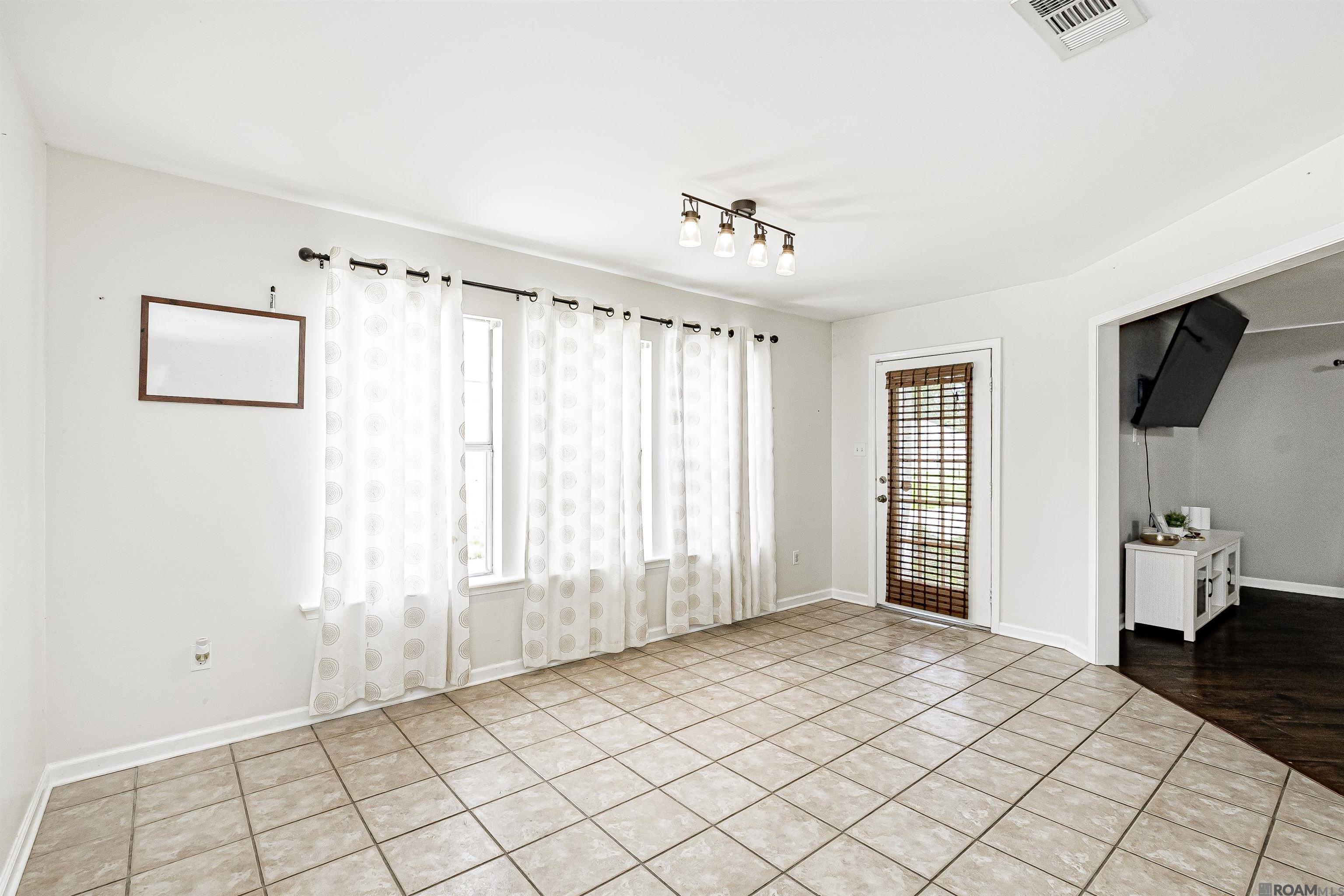30557 Fairway View Dr