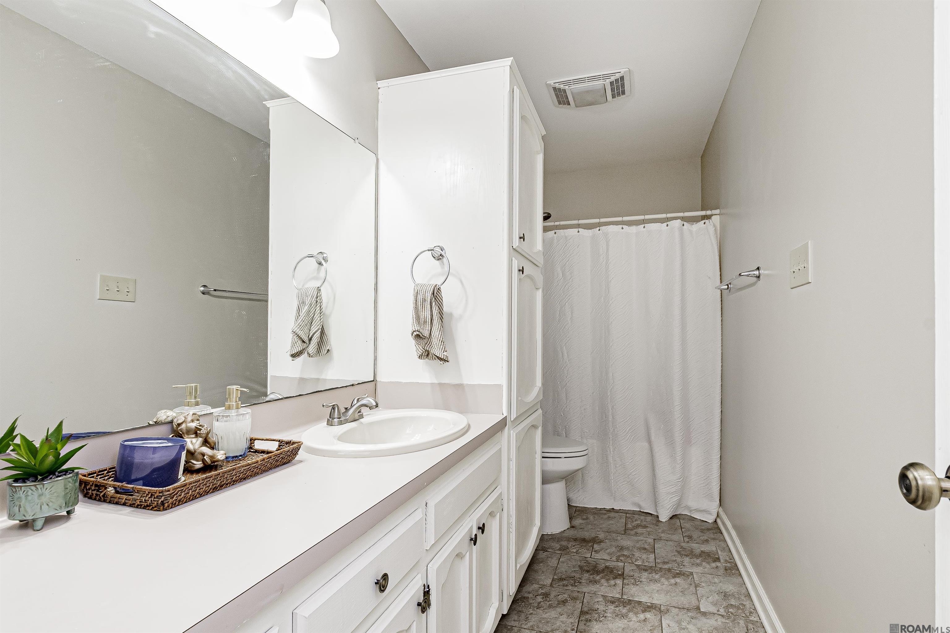 30557 Fairway View Dr