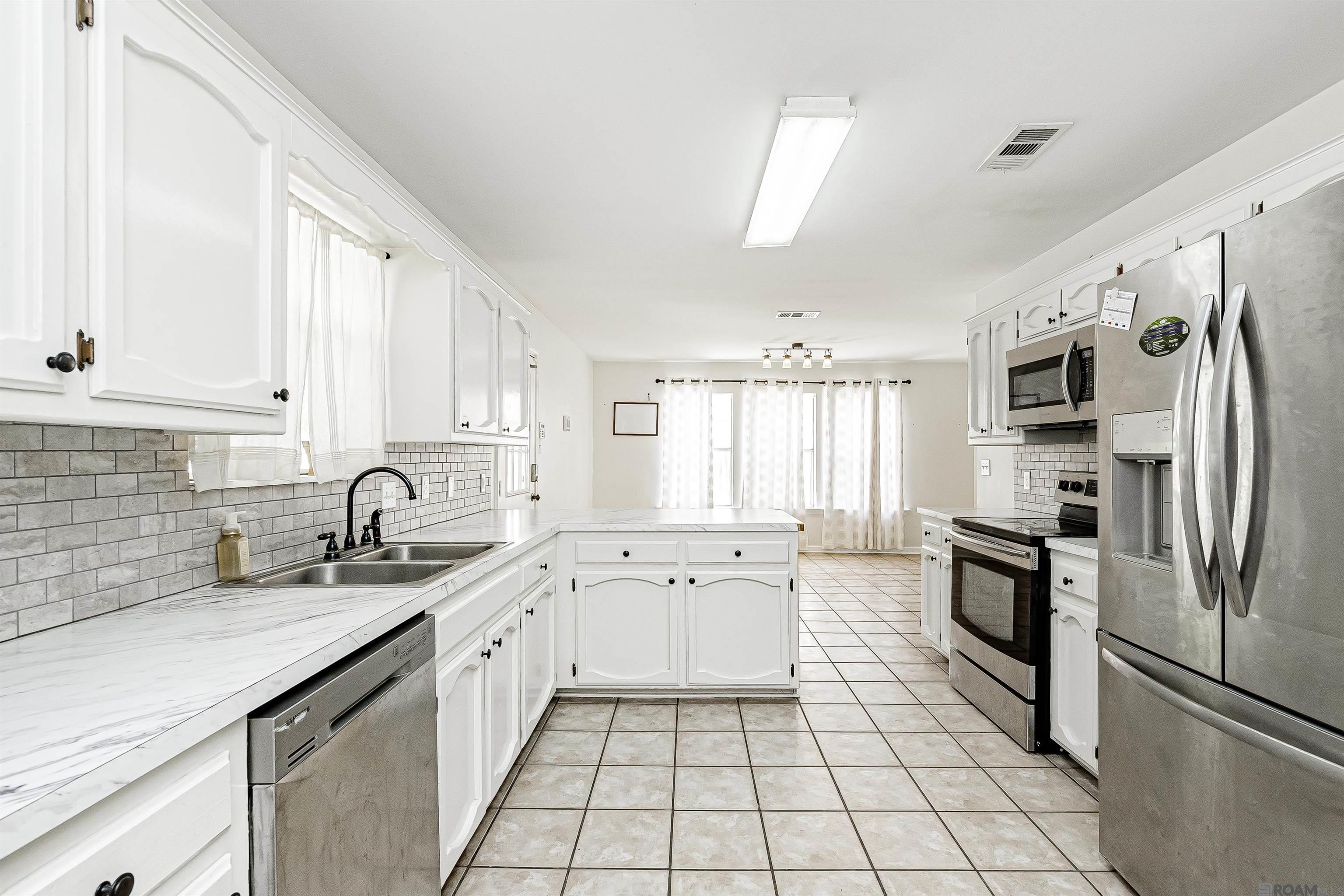 30557 Fairway View Dr
