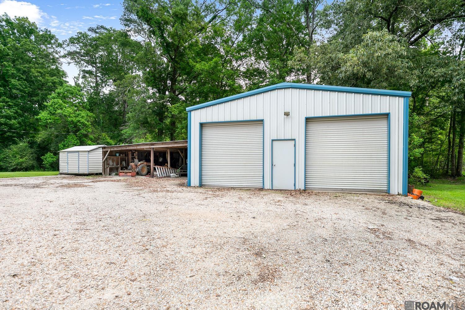 22314 Rolling Acres Dr