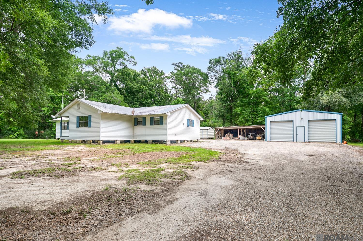 22314 Rolling Acres Dr