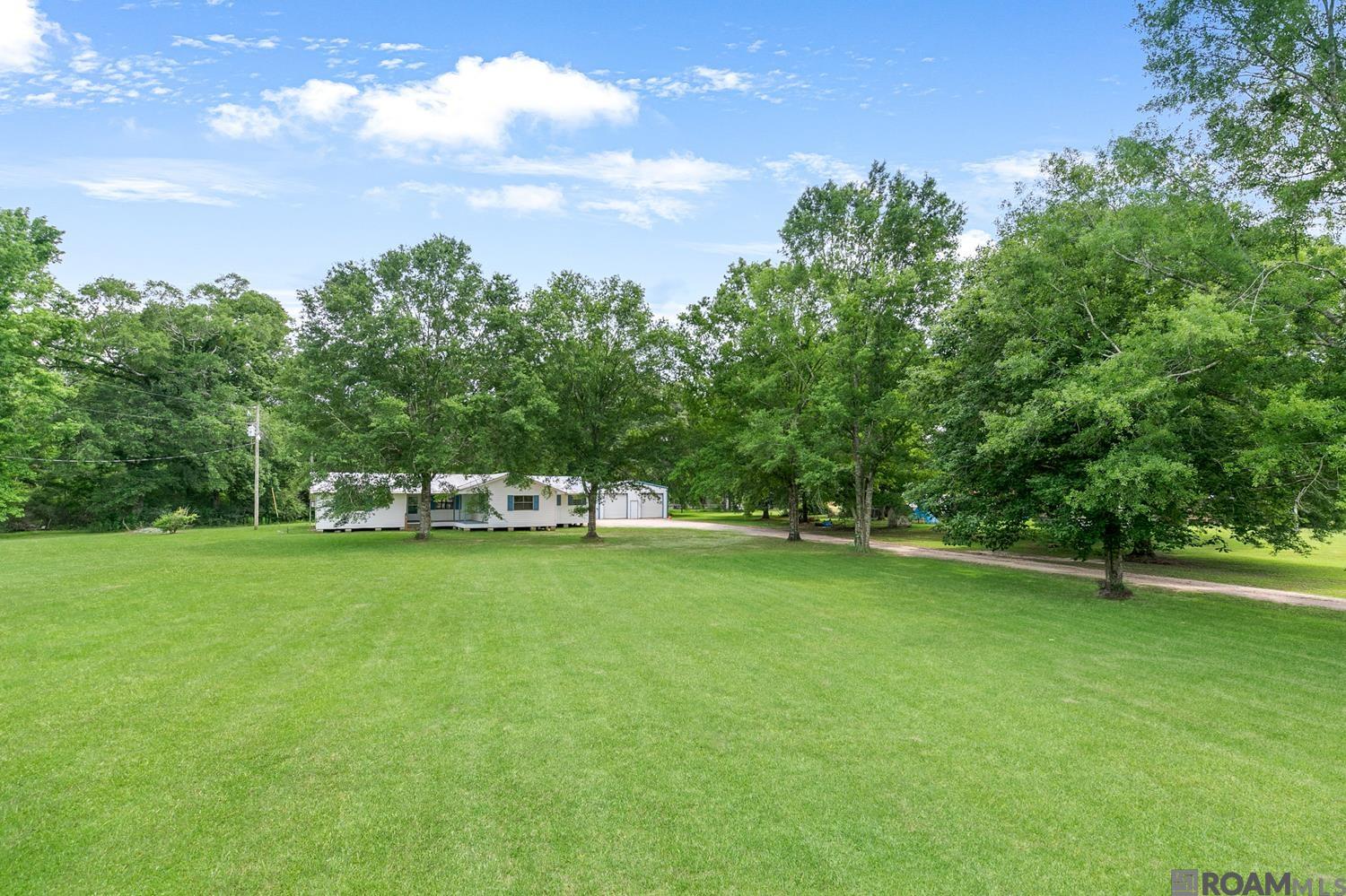 22314 Rolling Acres Dr
