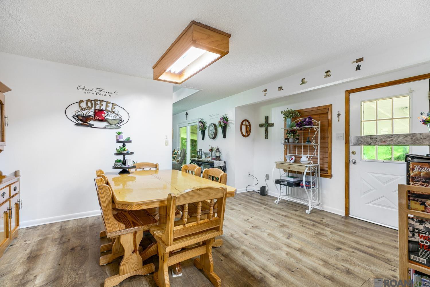 22314 Rolling Acres Dr