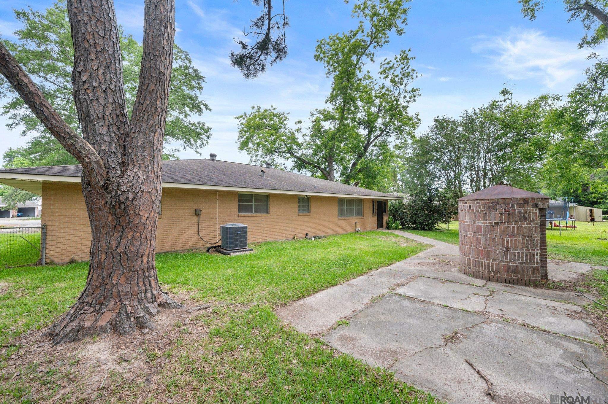15442 Old Hammond Hwy