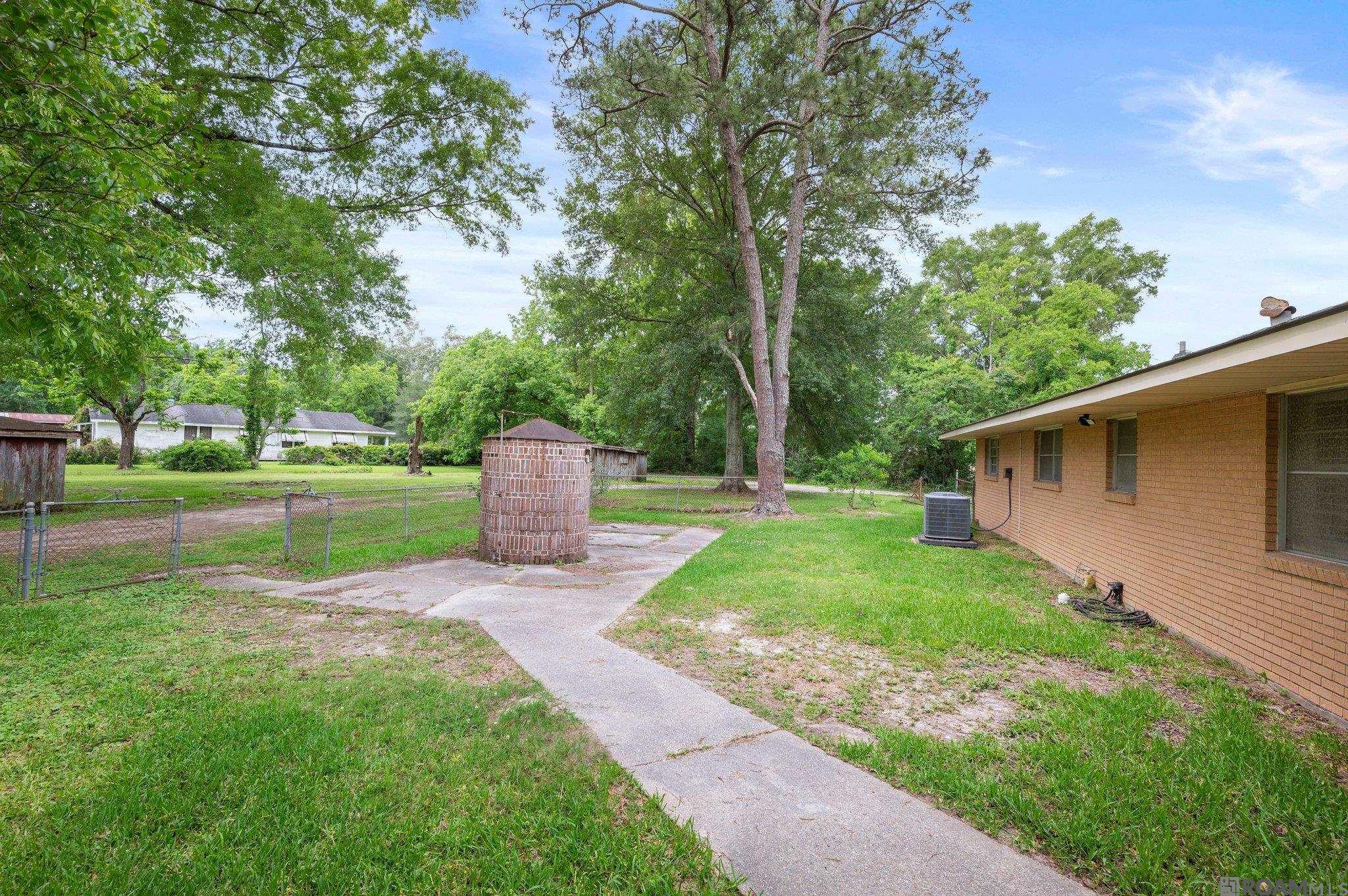 15442 Old Hammond Hwy