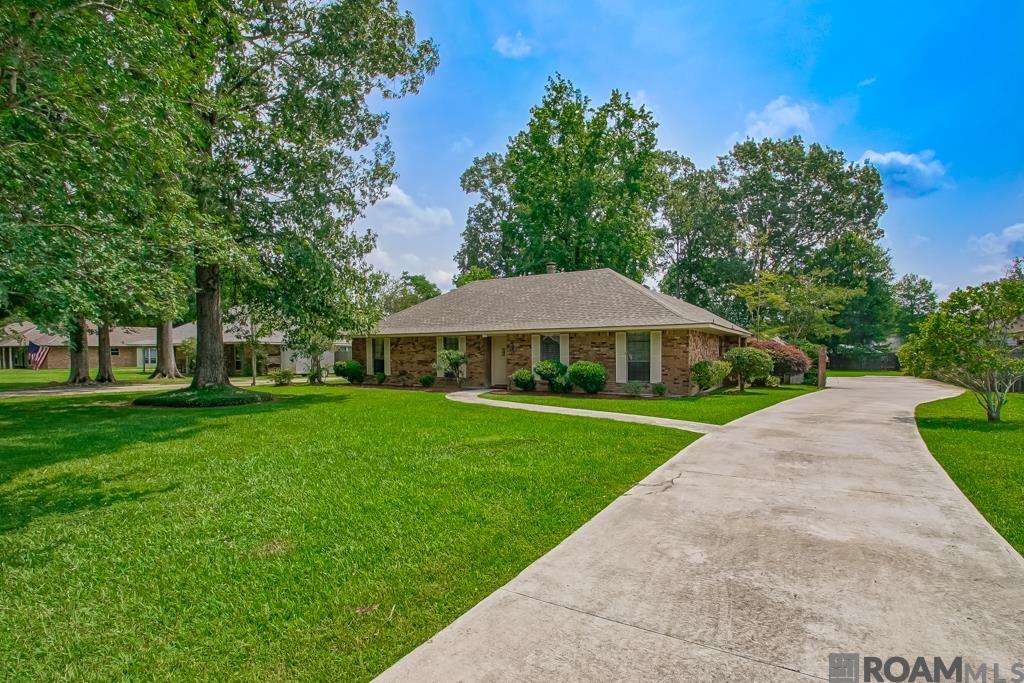 6416 Bridgeport Dr