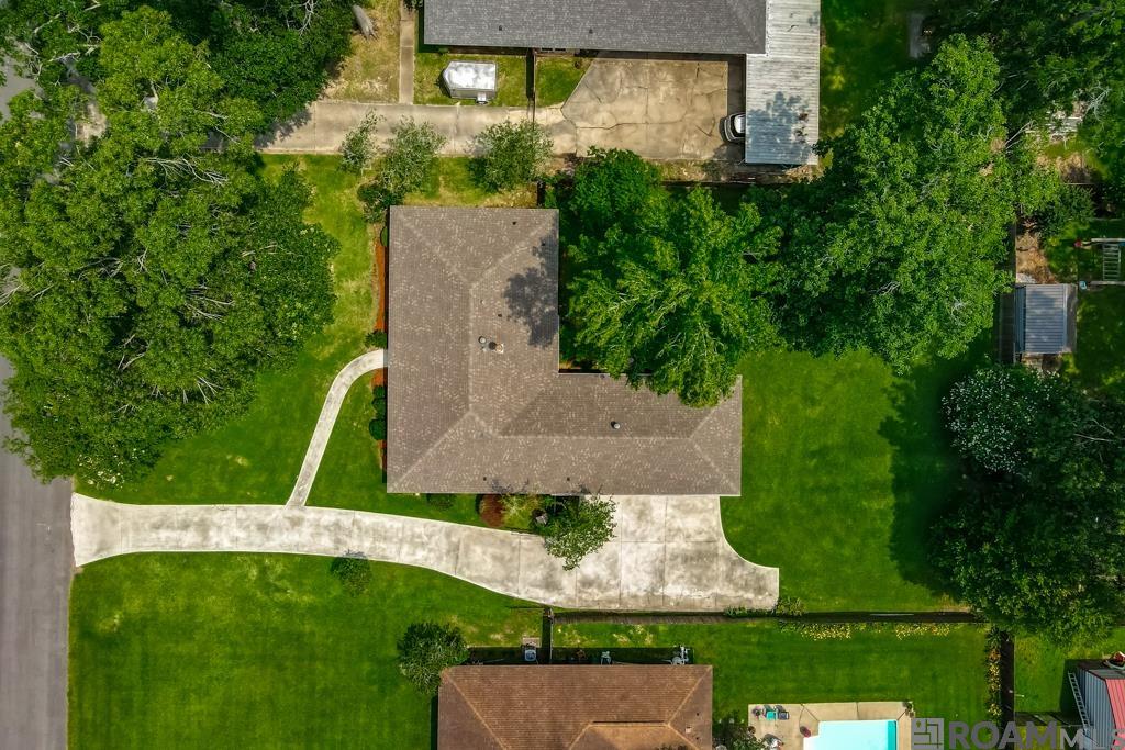 6416 Bridgeport Dr