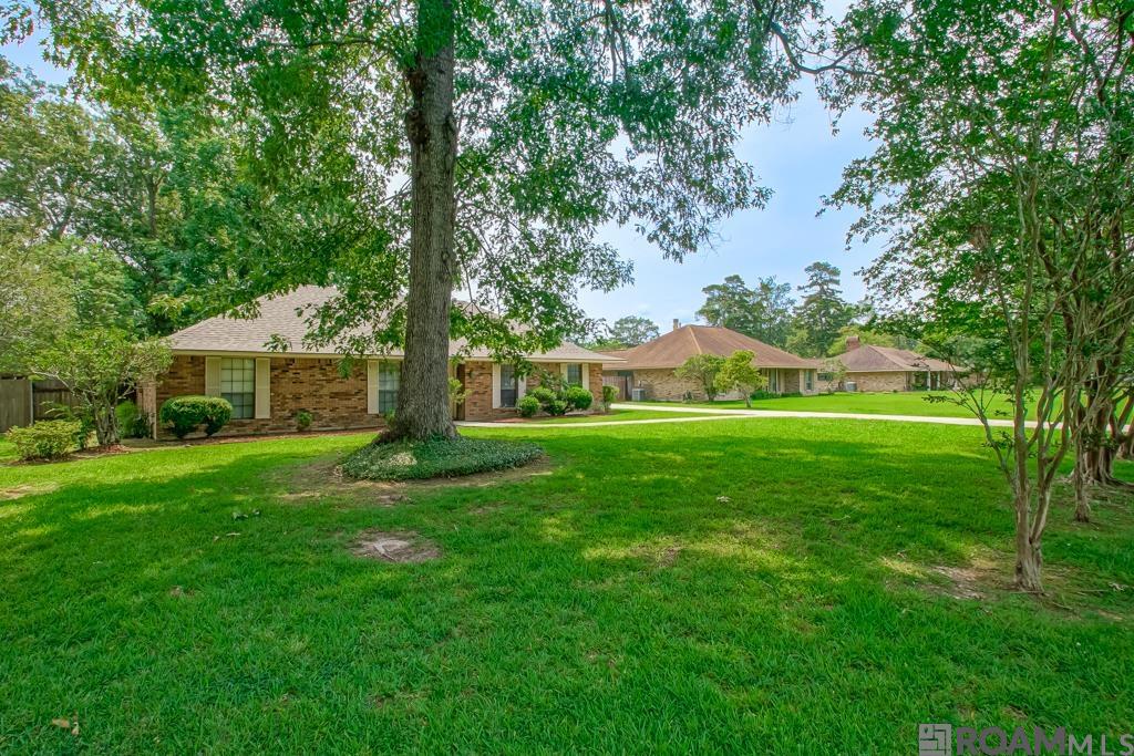 6416 Bridgeport Dr