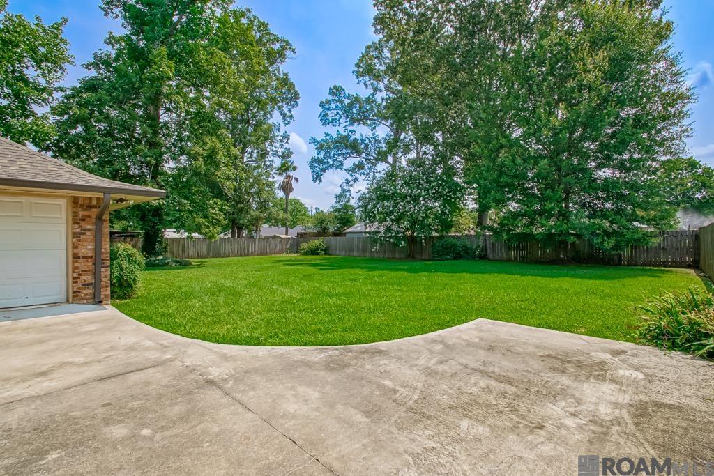 6416 Bridgeport Dr
