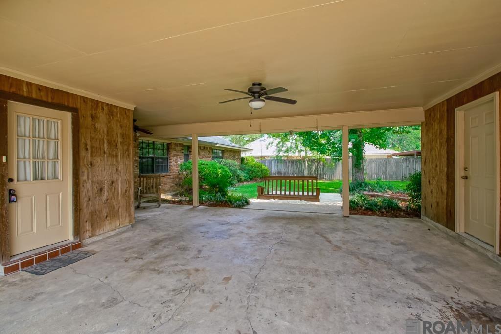 6416 Bridgeport Dr
