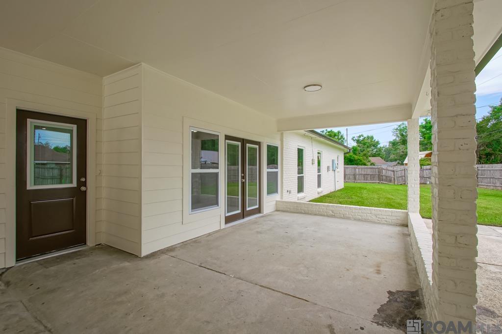 4607 Chapeau Dr