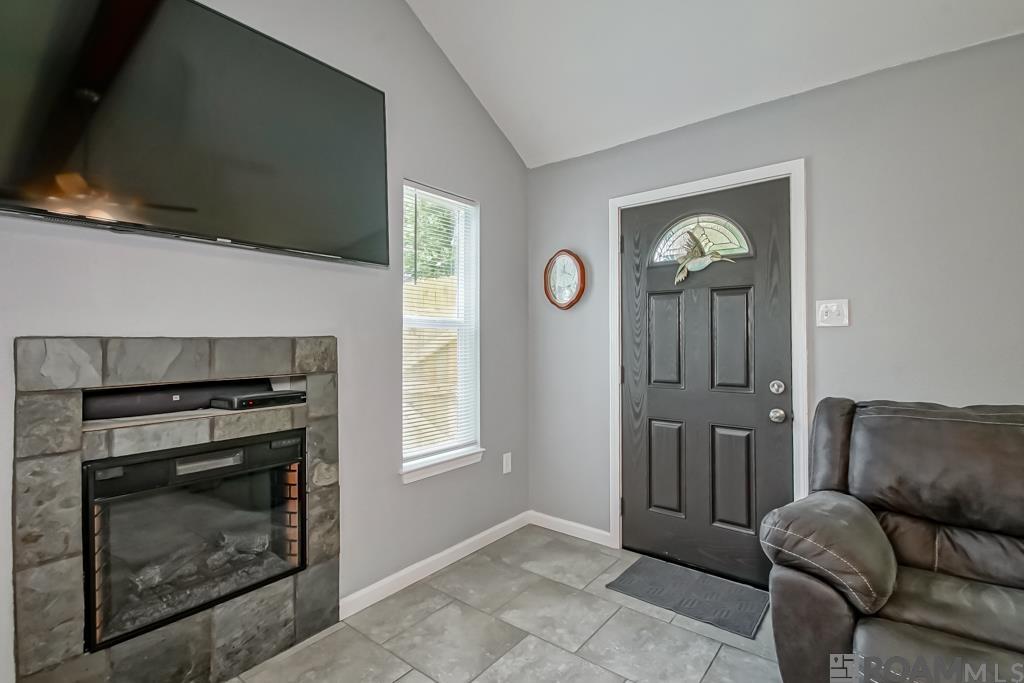 7391 Homer Knost Rd