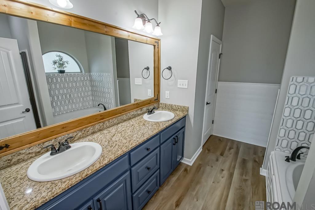 29561 Tiger Dr
