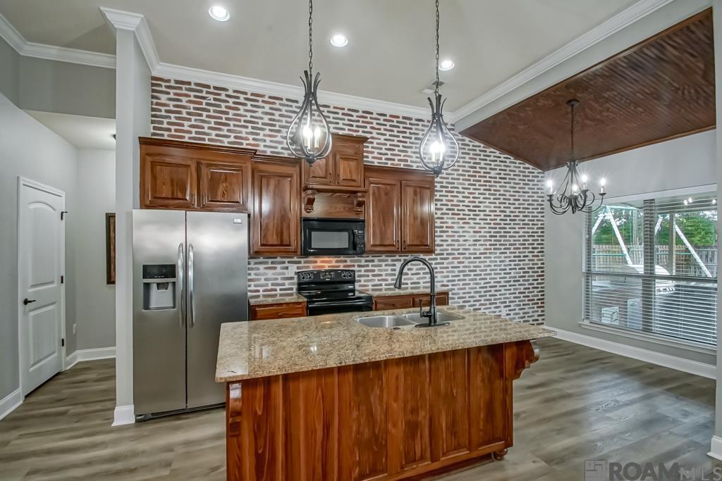 29561 Tiger Dr