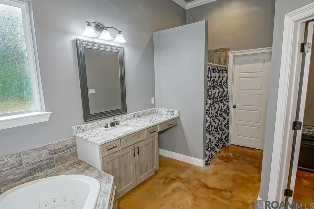 25041 Old Greenwell Springs Rd