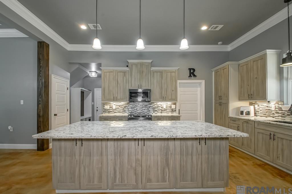 25041 Old Greenwell Springs Rd