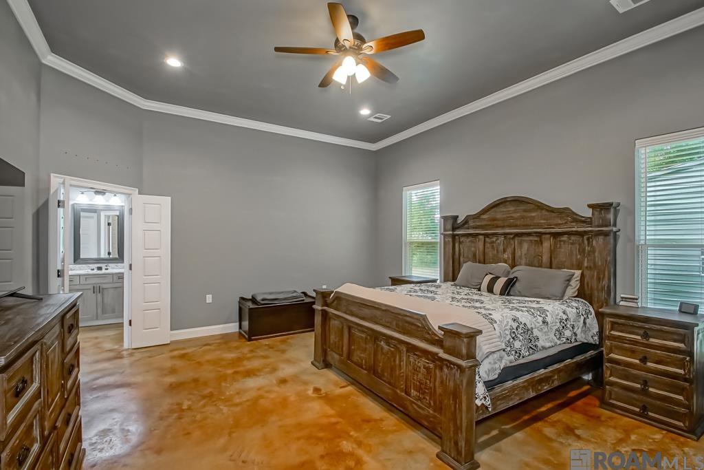 25041 Old Greenwell Springs Rd