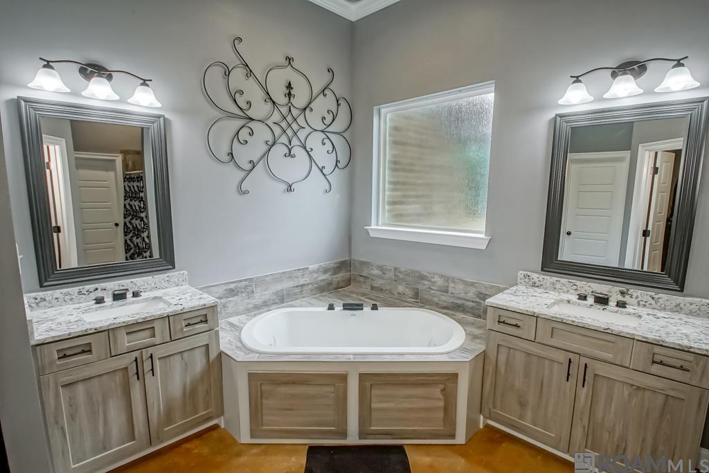 25041 Old Greenwell Springs Rd