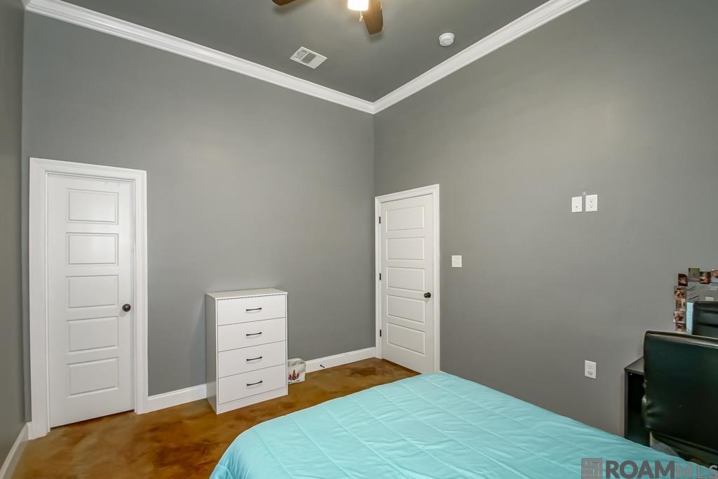 25041 Old Greenwell Springs Rd