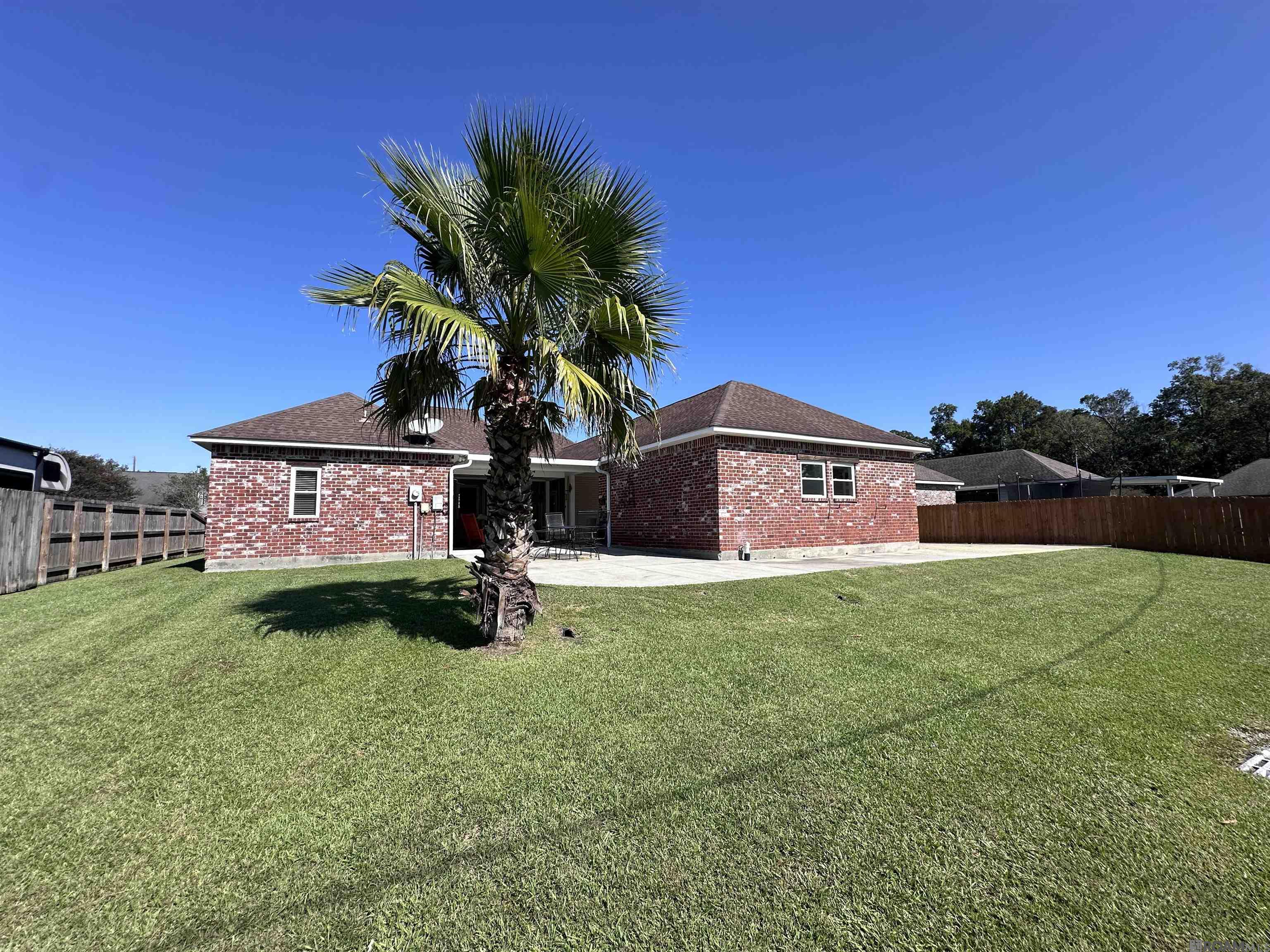 12238 S Milstead Pl