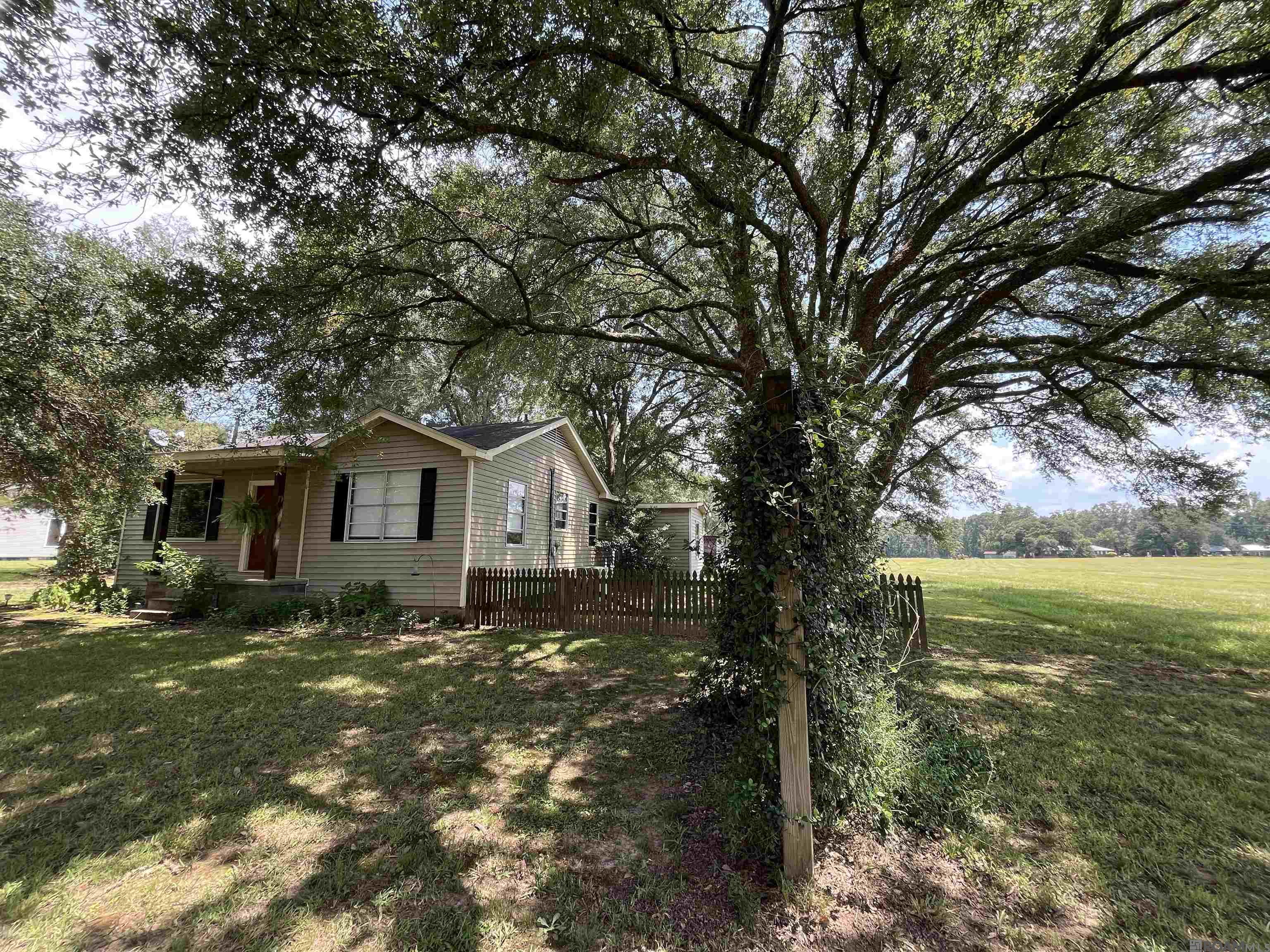 2581 La Hwy 67
