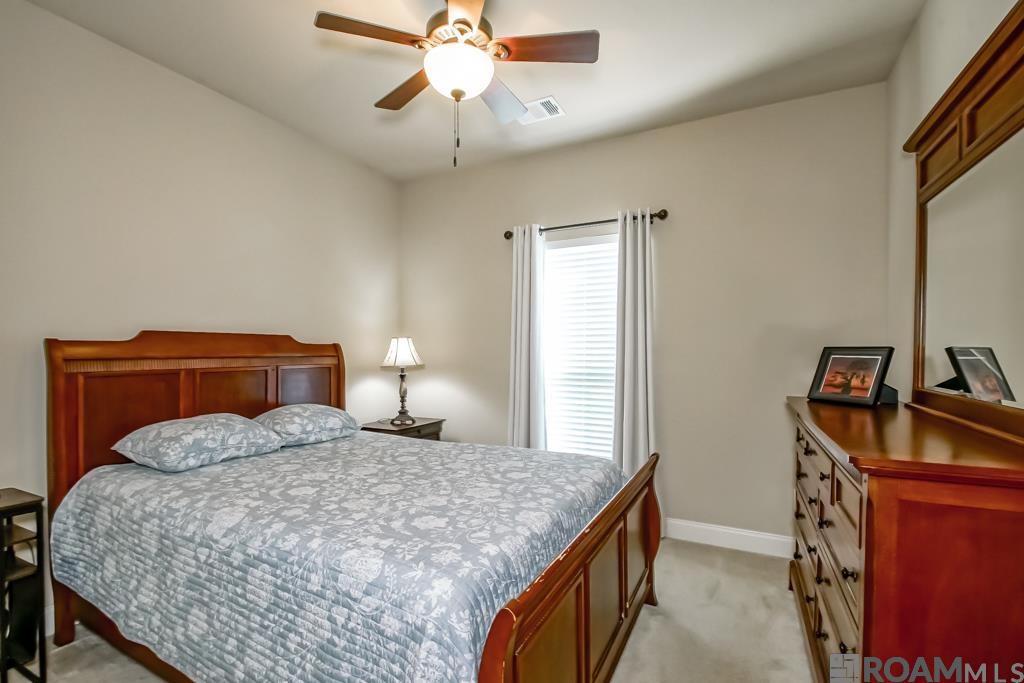 23249 Conifer Dr