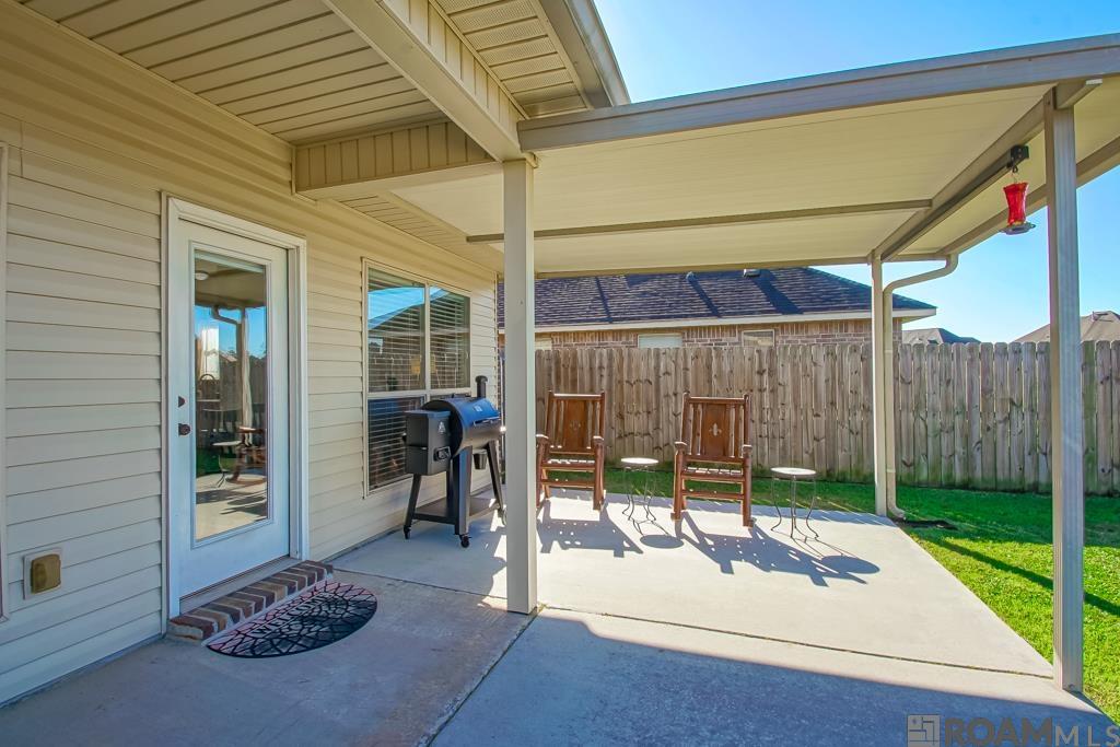 23249 Conifer Dr
