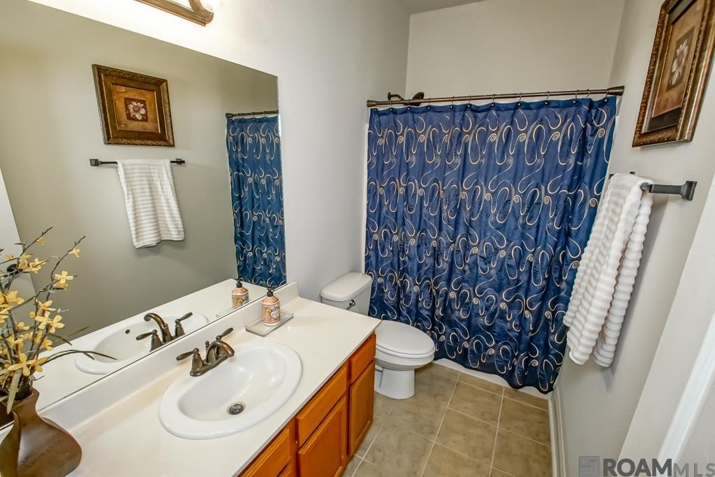 23249 Conifer Dr