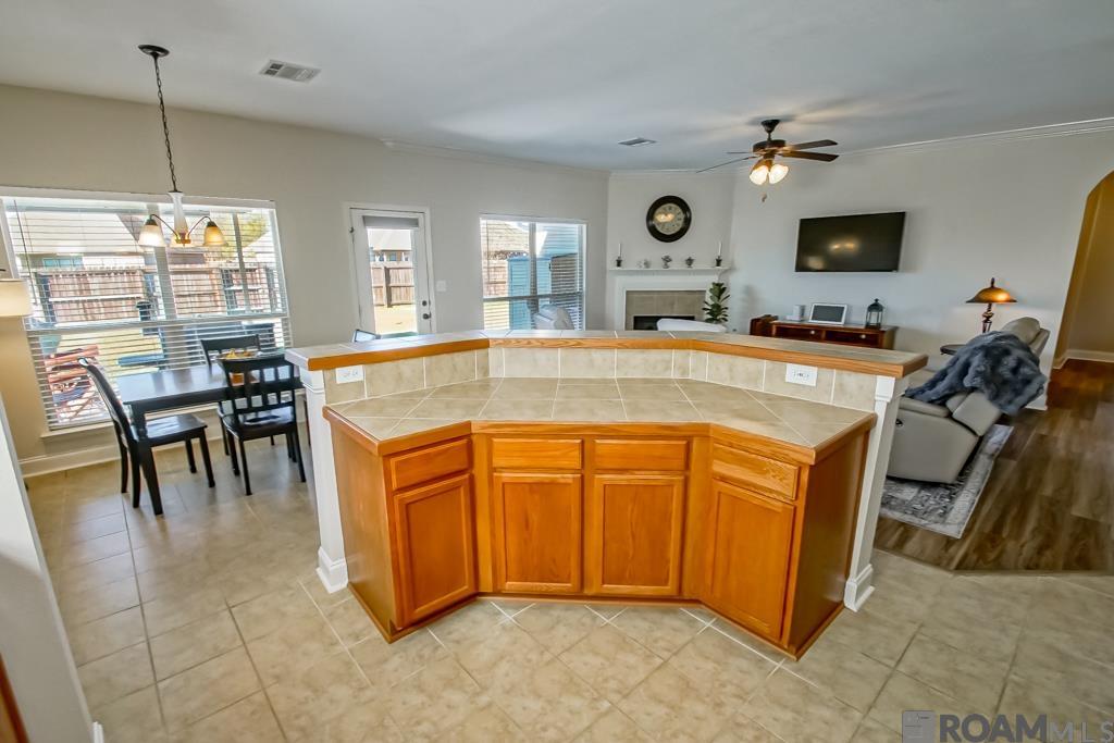 23249 Conifer Dr