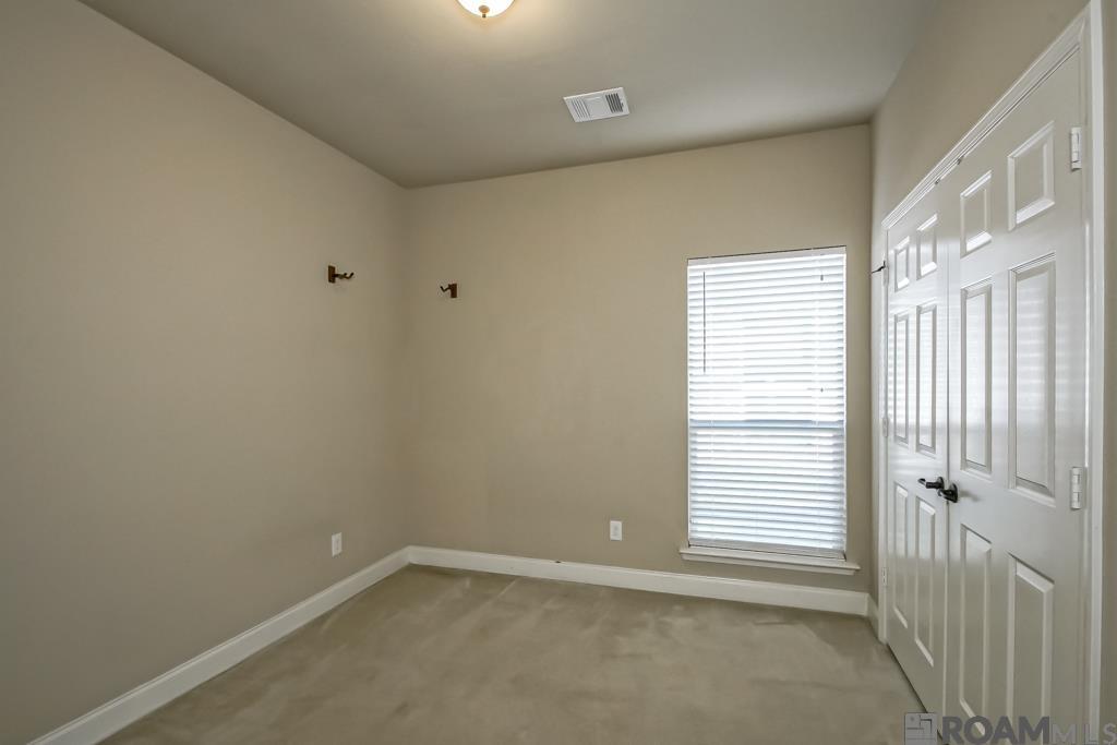 23249 Conifer Dr