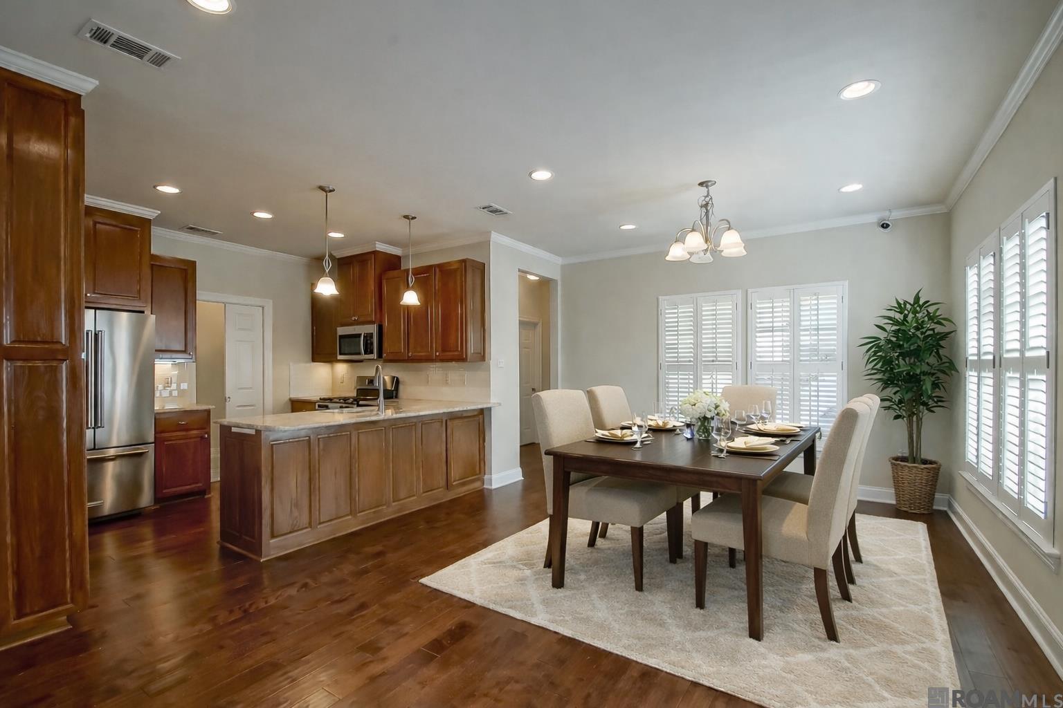 10270 Mccaa Landing Ave