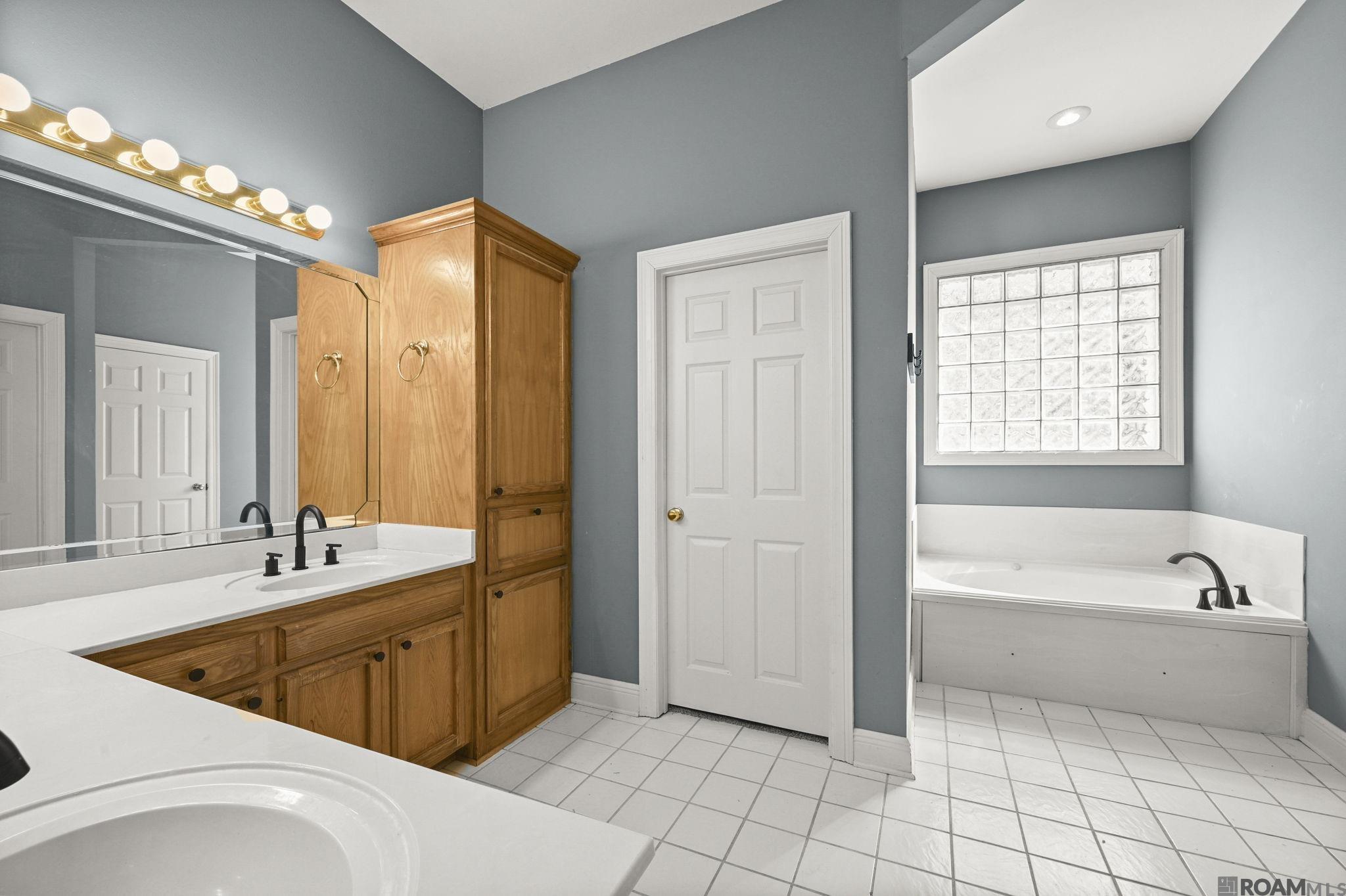 35096 Stone Castle Dr