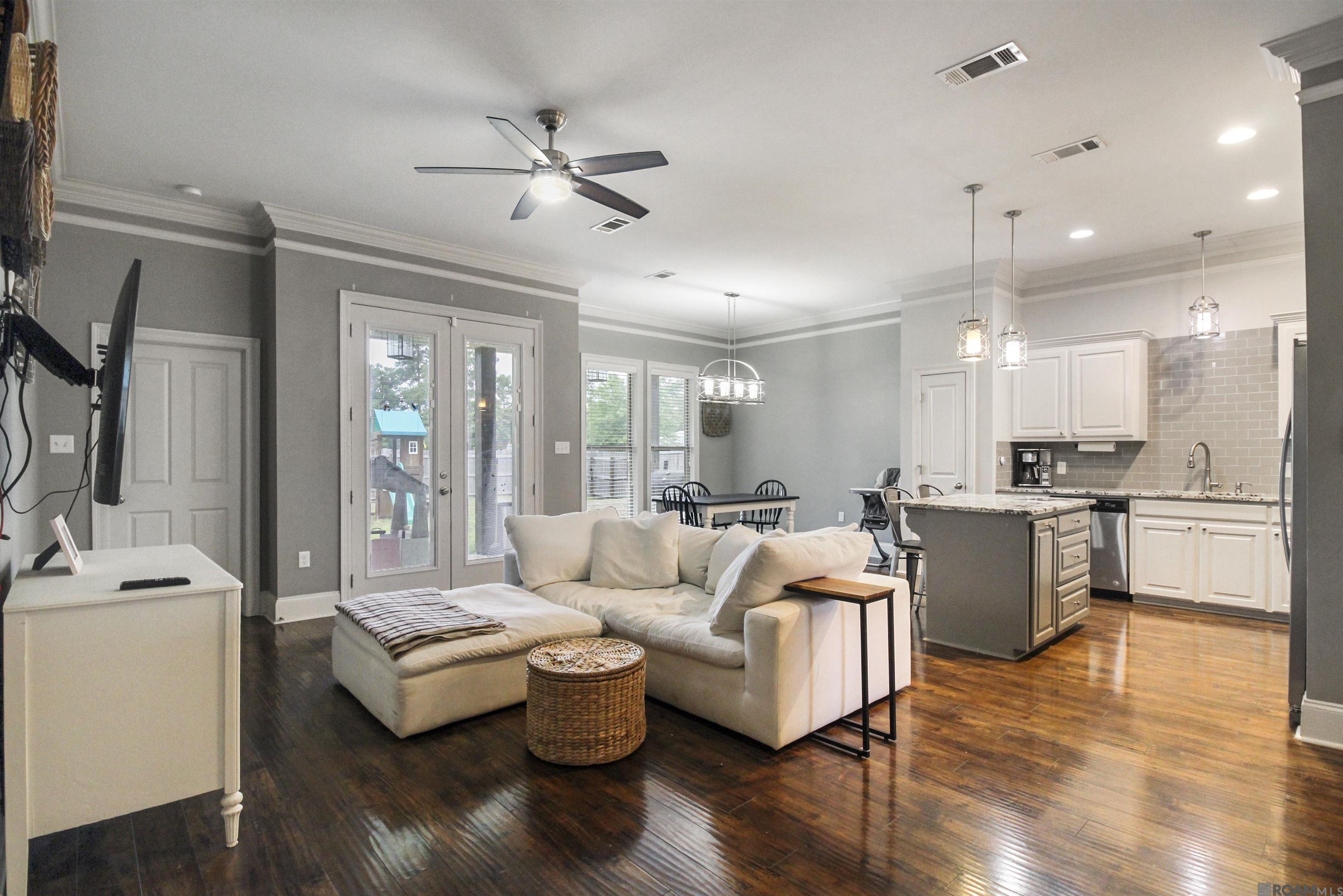 33789 Blue River Dr