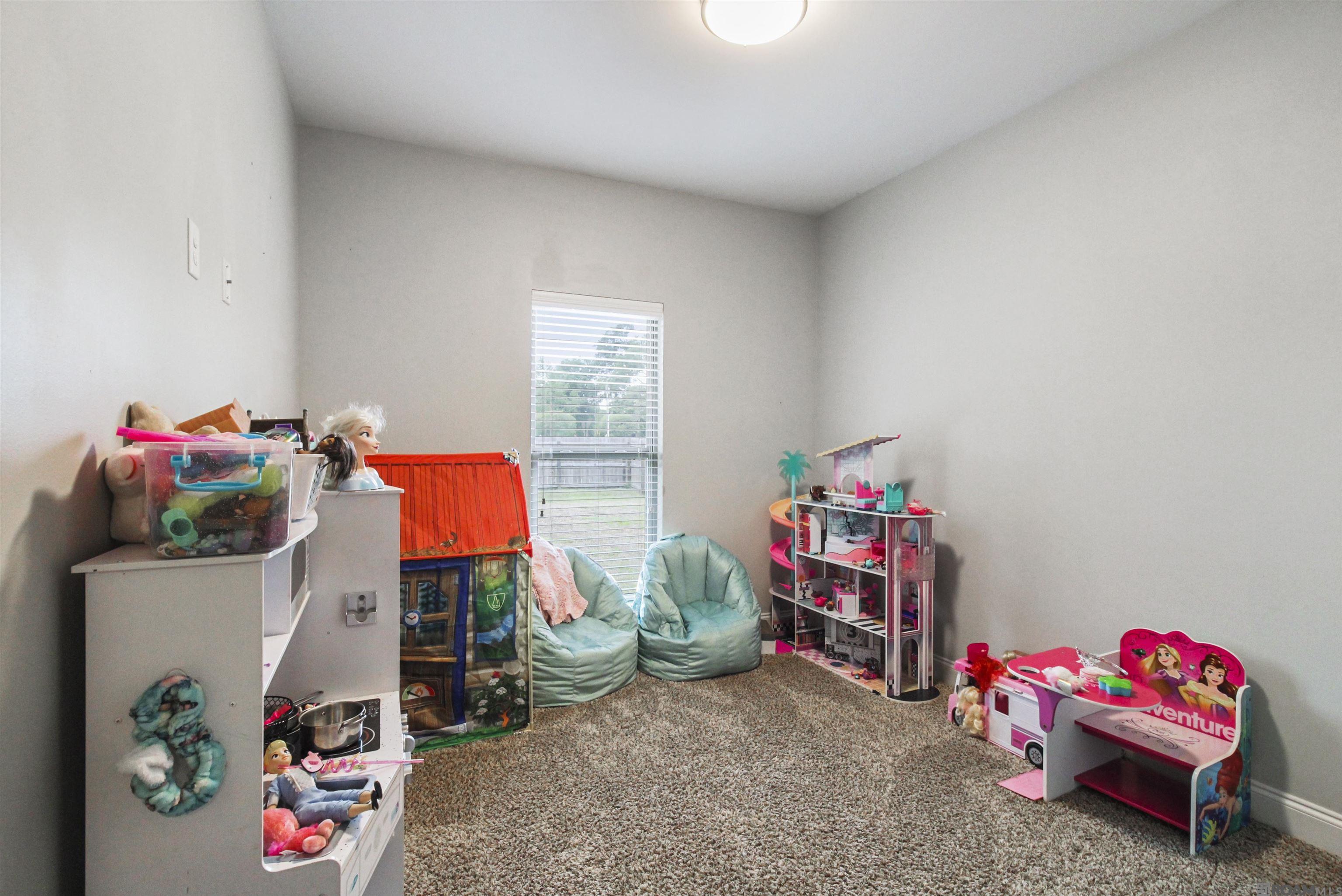 33789 Blue River Dr