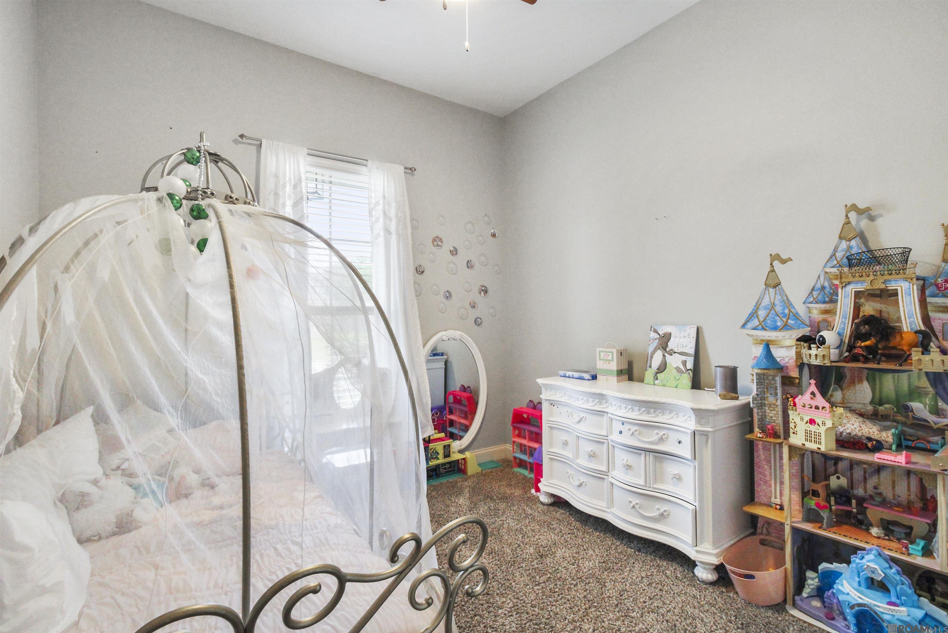 33789 Blue River Dr