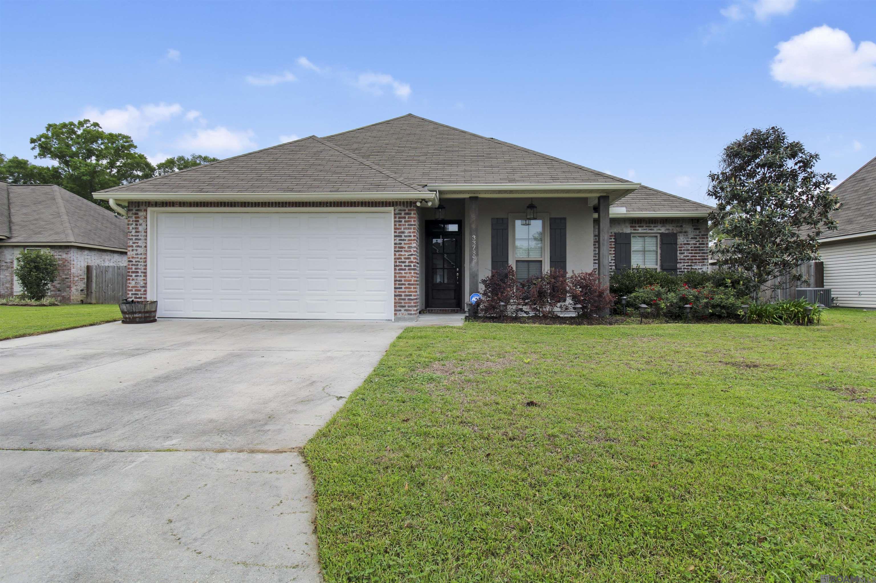 33789 Blue River Dr