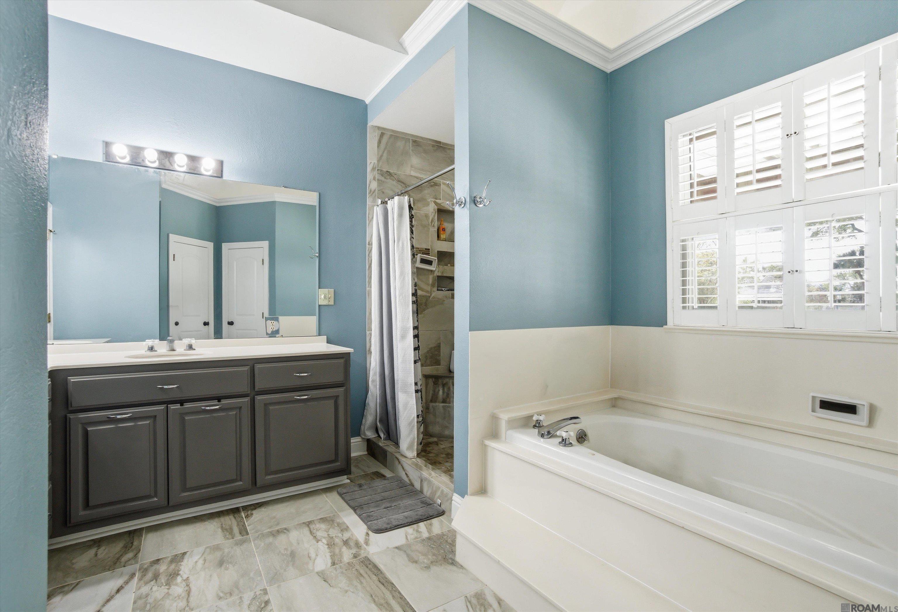 18248 Magnolia Bend Rd