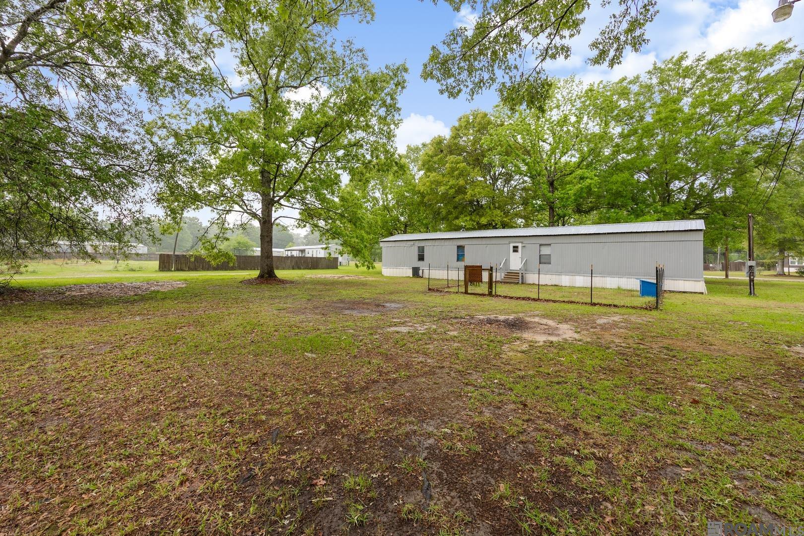 26800 Kelli Dr
