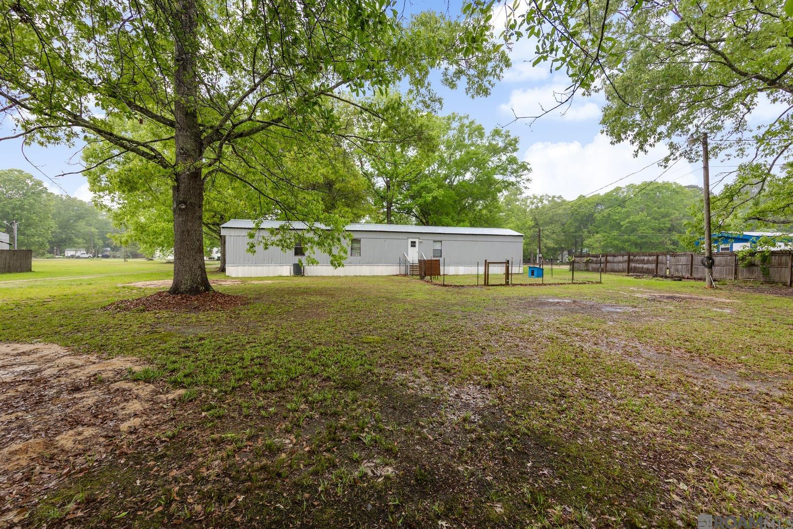 26800 Kelli Dr