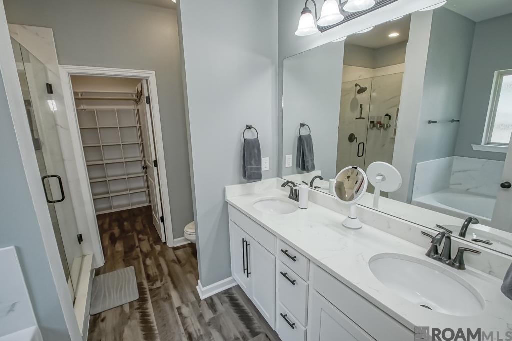 18219 Terraceside Dr