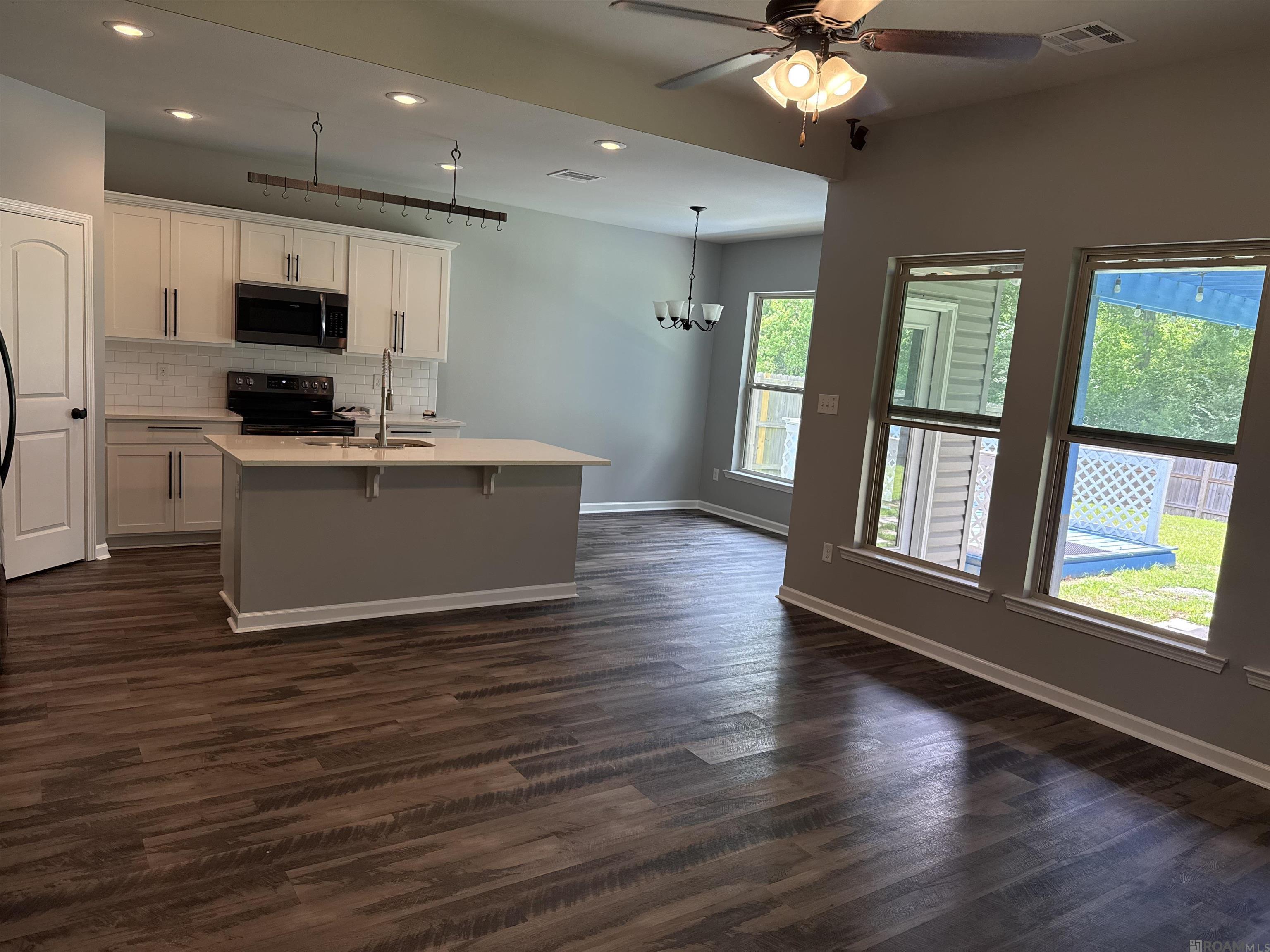 18219 Terraceside Dr