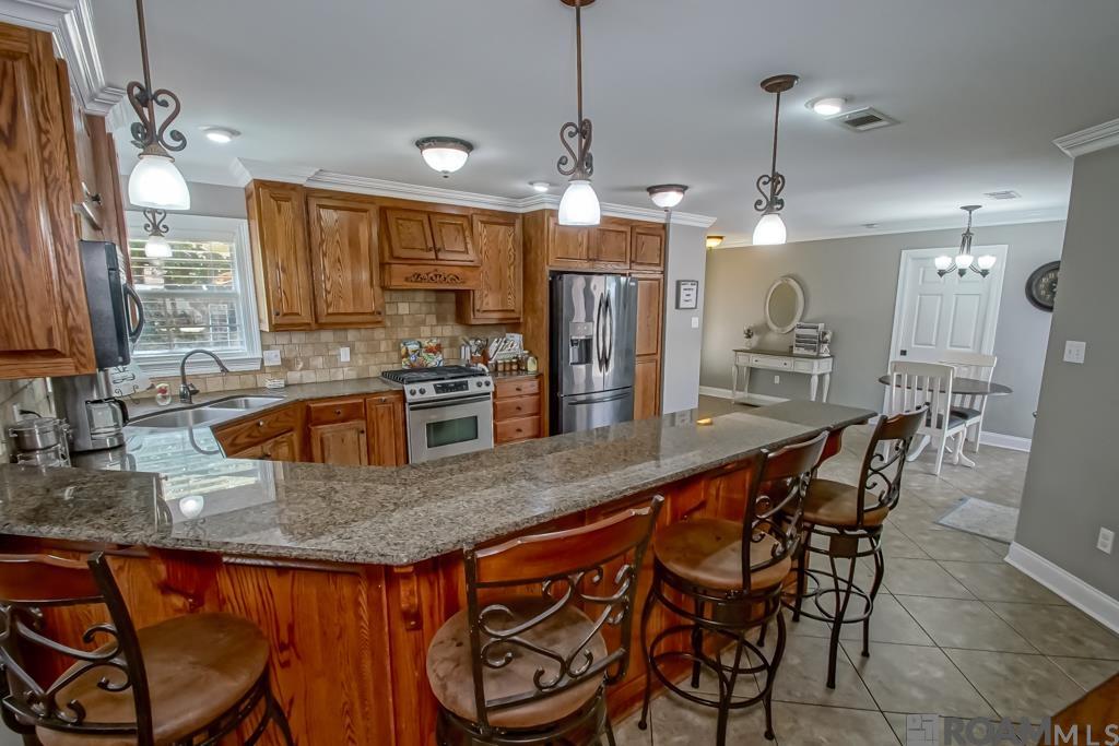 11645 Greenwell Springs-port Hudson Rd