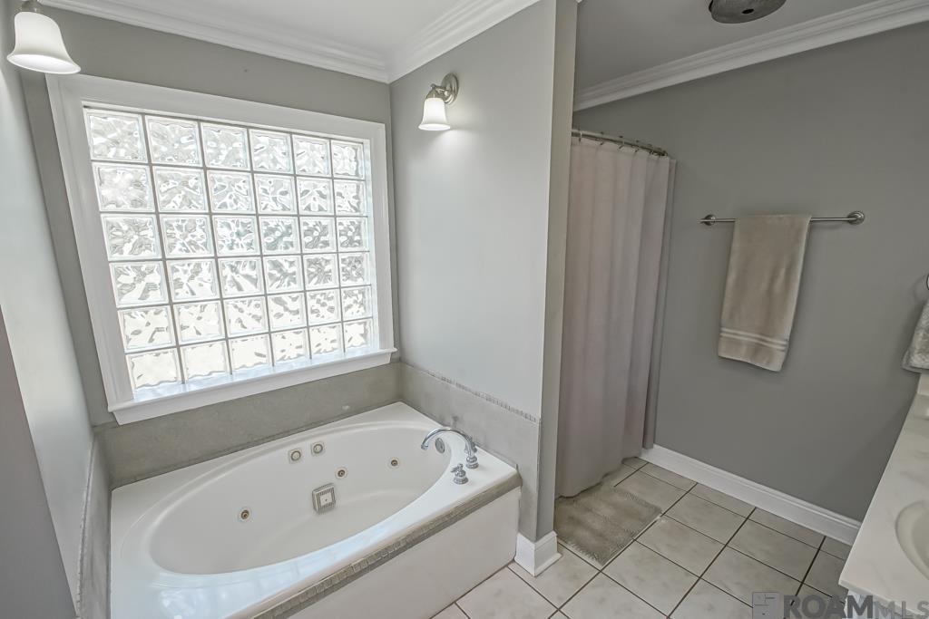 11645 Greenwell Springs-port Hudson Rd