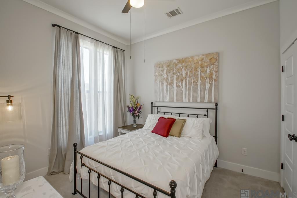 10106 Grayton Dr