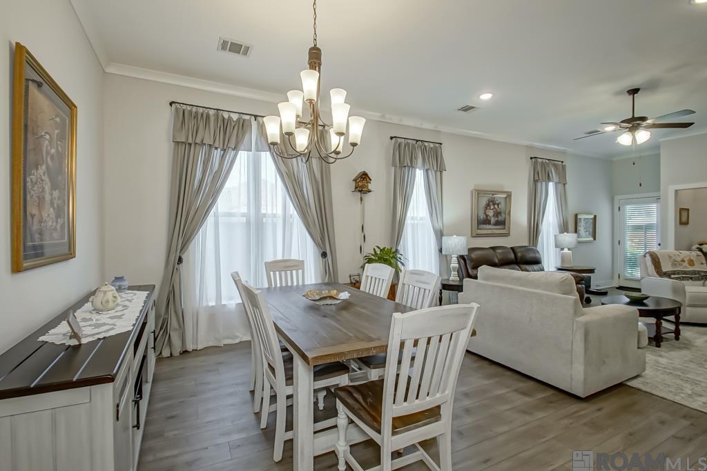 10106 Grayton Dr