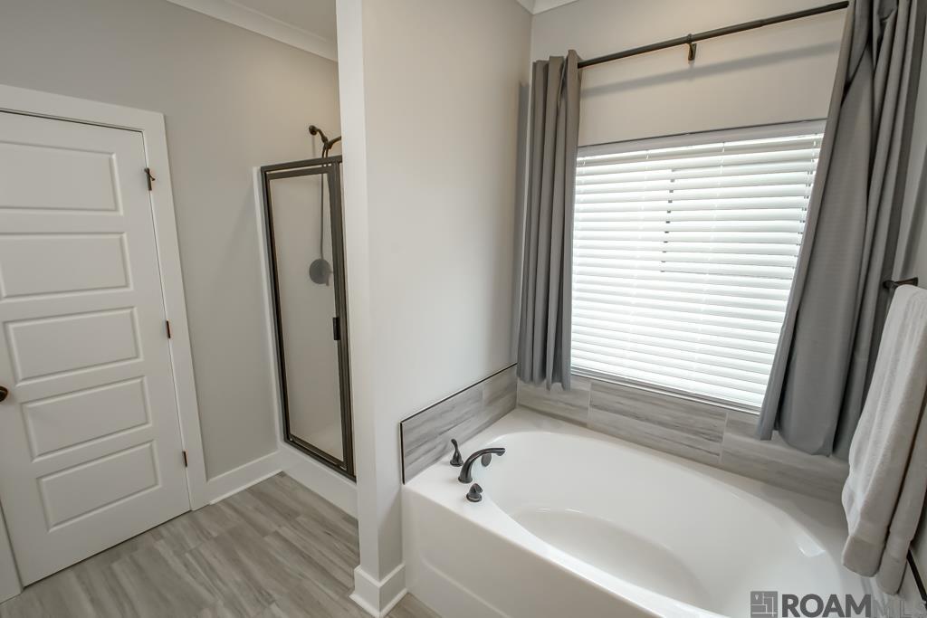 10106 Grayton Dr