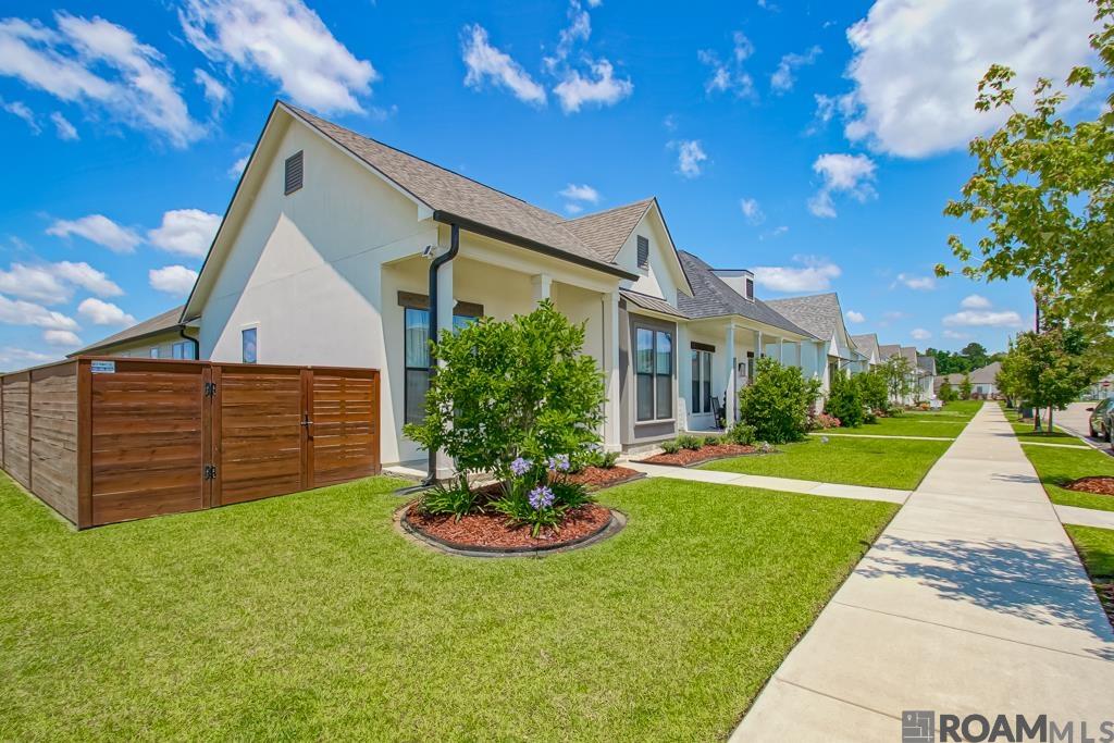 10106 Grayton Dr