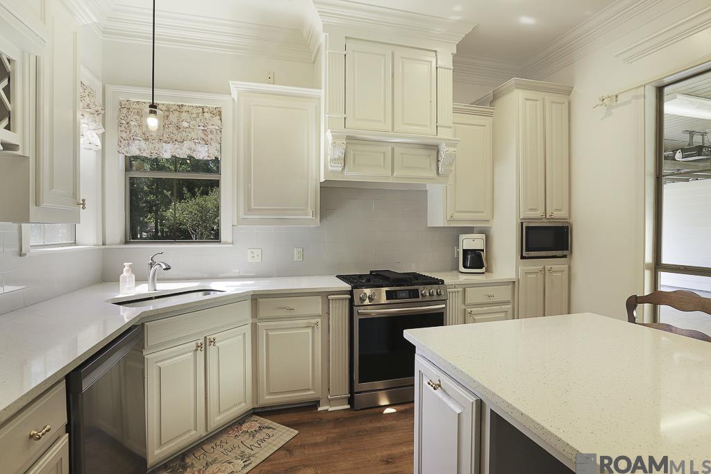 29407 Preston Pointe Dr