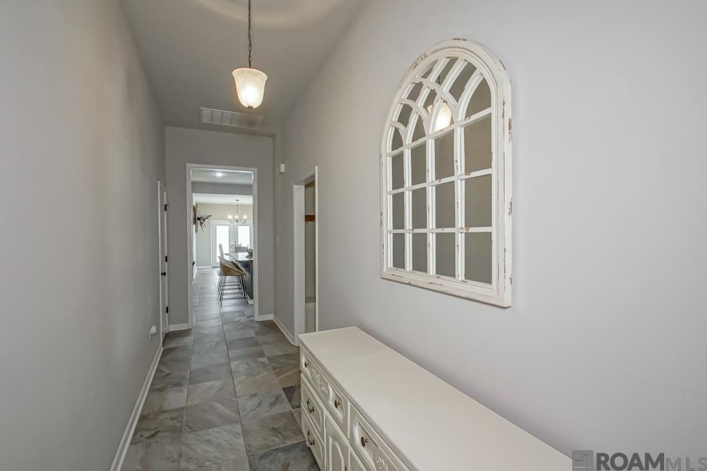 32463 Curtis Cove Ln