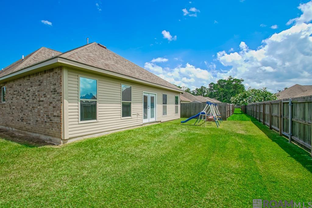 32463 Curtis Cove Ln
